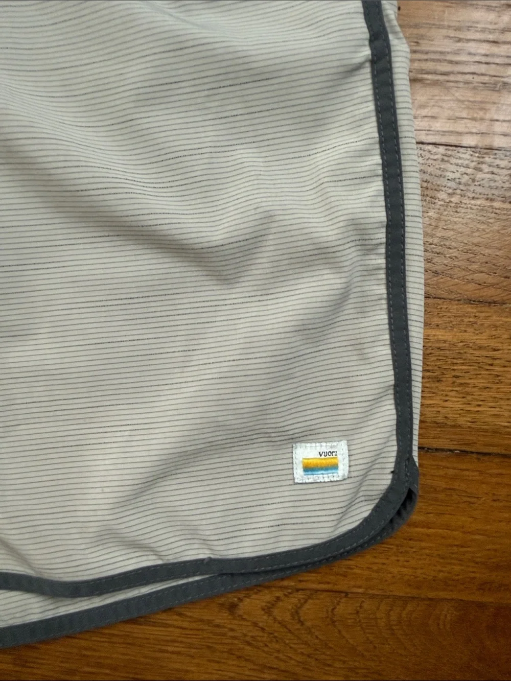 Vuori light gray